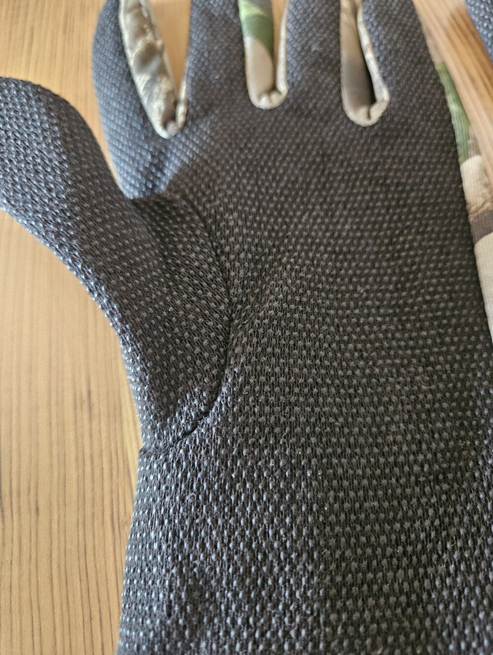 Primos Men's Camo Hunting Gloves - Picture 5 of 7